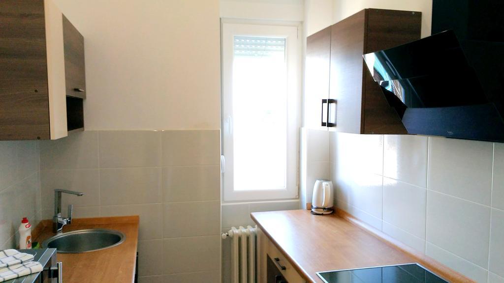 Filinhome Stefanovica Suite 9 Нови Сад Екстериор снимка