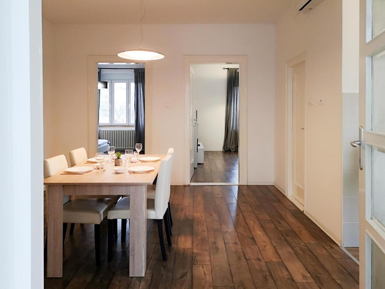 Filinhome Stefanovica Suite 9 Нови Сад Екстериор снимка